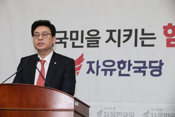 ▲ 정우택 국회의원.ⓒ정우택 의원실