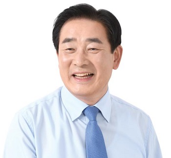 ▲ 송기섭 진천군수 후보.ⓒ송기섭 캠프