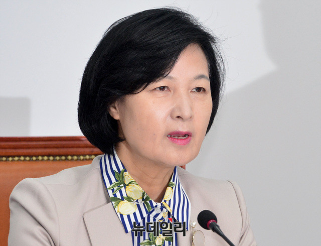 ▲ 더불어민주당 최고위원회의에서 발언하고 있는 추미애 대표 ⓒ뉴데일리 공준표 기자