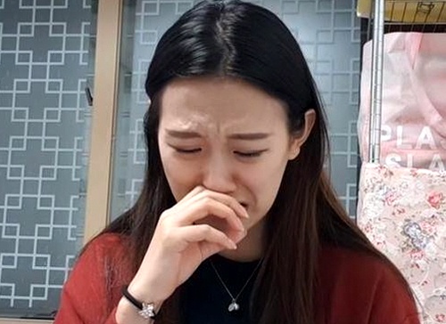 ▲ 지난 17일 자신의 유튜브 채널을 통해 성추행 피해 사실을 폭로하고 있는 양예원. ⓒ 유튜브 화면 캡처