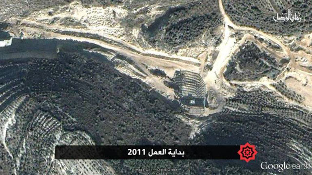 시리아 뉴스포털 '자만 알 와슬'이 시리아 내 북한 지하비밀기지로 지목한 지역의 위성사진. 이곳에 북한의 화학무기, 탄도미사일이 대량 보관돼 있다고 한다. ⓒ'자만 알 와슬'-구글 어스 캡쳐.