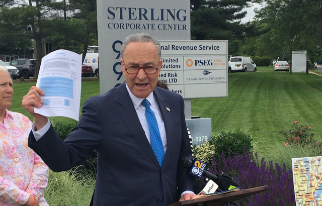 ▲ 척 슈머 美상원 민주당 원내대표. ⓒ트위터 사진캡쳐.