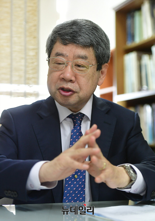▲ 조동근 명지대 교수.ⓒ뉴데일리 DB