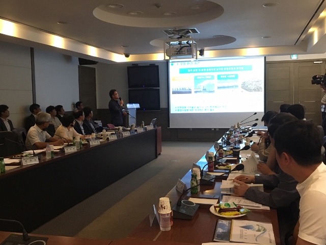 ▲ 포항시가 형산강 민·관 환경대책 협의회 대책회의 개최해 형산강 생태복원 방안에 대해 중점 논의를 했다.ⓒ포항시