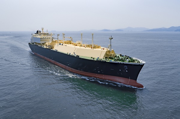 ▲ 완전재액화시스템이 적용된 대우조선향의 LNG운반선. ⓒ대우조선해양