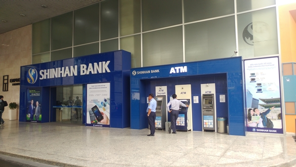 ▲ 베트남 호치민 시에 위치한 신한은행 지점.ⓒ뉴데일리