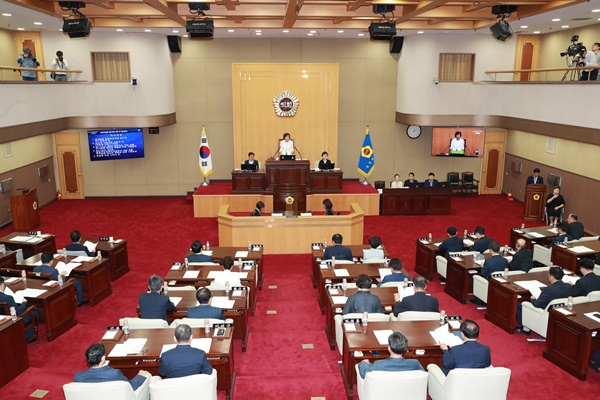 ▲ 충북도의회가 27일 제364회 임시회를 열어 제10대 의회 모든 일정을 마무리한다.ⓒ충북도의회