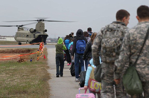 ▲ 2017년 8월 주한미군이 실시한 군 가족들의 본토 소개훈련. ⓒ美육군 공개사진.
