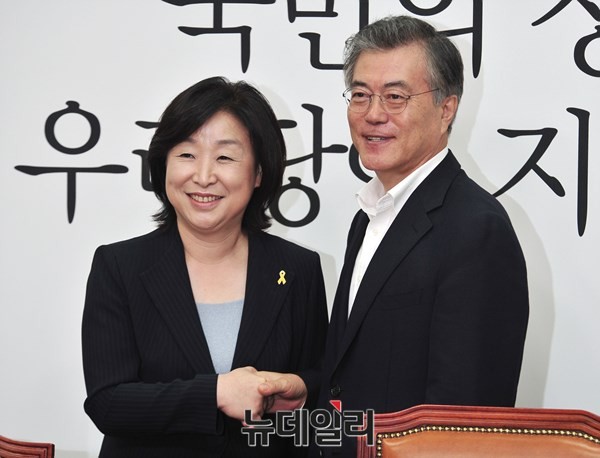 ▲ 심상정 정의당 전 대표와 문재인 대통령. ⓒ뉴데일리 DB