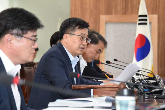 ▲ 김동연 부총리 겸 기재부 장관이 지난달 19일 정부 서울청사에서 열린 '제11차 공공기관운영위원회'에서 모두발언을 하고 있다. ⓒ기재부