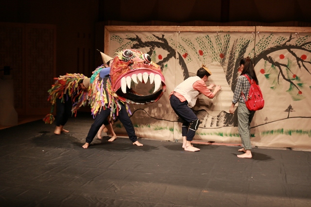 ▲ 환상 드로잉 가족극 공연장면.ⓒ포항문화재단