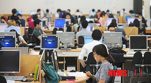 ▲ 교육업계가 여름방학, 주52시간 근무 적용 등에 발맞춰 무료·할인 혜택, 교육 프로그램 등을 마련했다. ⓒ뉴시스