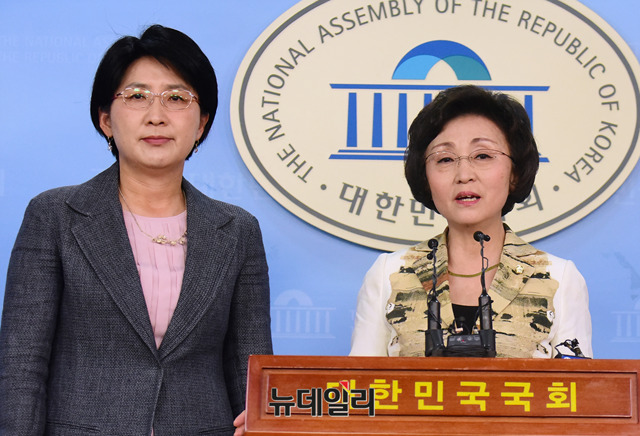 ▲ 바른미래당 박주현, 장정숙 의원이 20일 오전 국회 정론관에서 바른미래당에 출당을 요구하는 기자회견을 하고 있다. ⓒ뉴데일리 이종현 기자