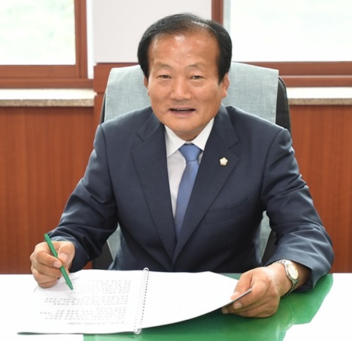 ▲ 청주시의회 하재성 의장.ⓒ청주시의회