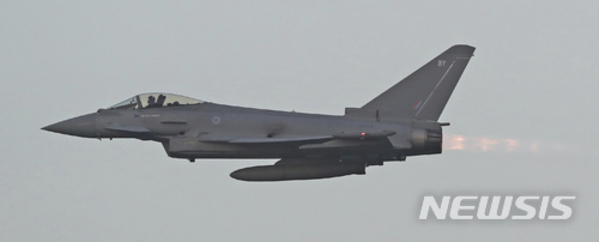 ▲ 영국 공군의 타이푼 전투기 ⓒ뉴시스. 무단 전재 및 재배포 금지.