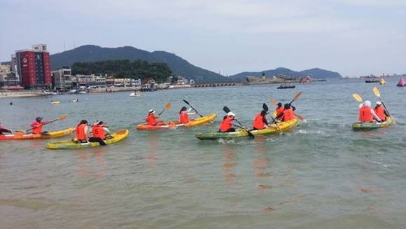 ▲ 카약 체험.ⓒ해수부