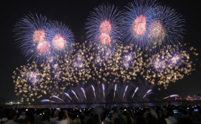 ▲ 영일대해수욕장 일원의 국제불빛축제 장면.ⓒ포항시