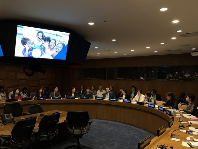 ▲ 18일 UN본부에서 대한민국 외교부 주최로 열린 UN고위급정치포럼 부대행사에서 포스코가 스틸빌리지 프로젝트를 글로벌 사회공헌활동 우수사례로 발표하고 있다.ⓒ포스코