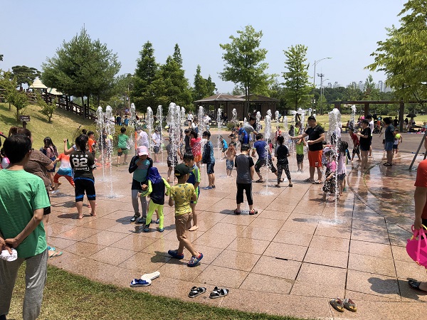 ▲ 문암생태공원 바닥분수.ⓒ청주시