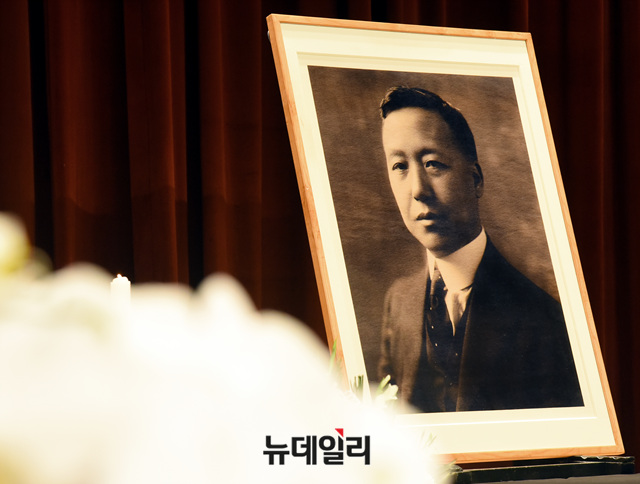 ▲ 1920년 대한민국 임시정부 이승만 초대 대통령 공식 존영. ⓒ 뉴데일리 공준표 기자