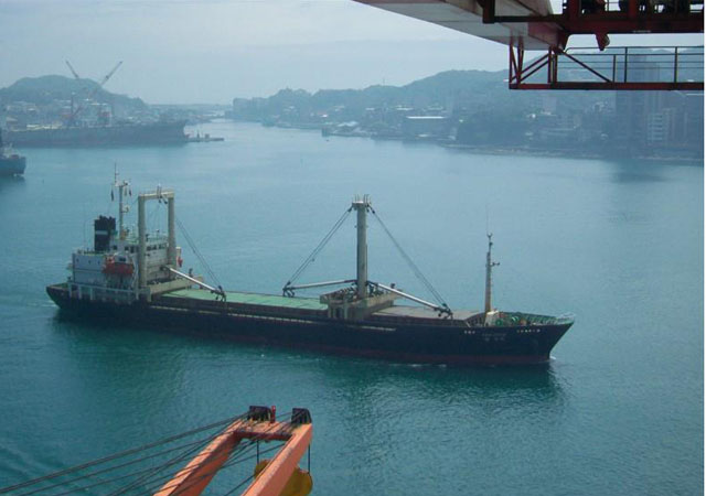 ▲ 北을지봉 6호가 과거 한국 경양해운 소속 '판 호프'호 시절의 모습. ⓒ마린트래픽 관련화면 캡쳐.