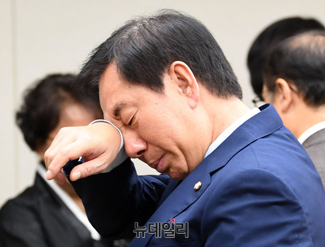 ▲ 김성태 자유한국당 원내대표가 23일 노회찬 의원 빈소를 찾은 모습. ⓒ뉴데일리 DB