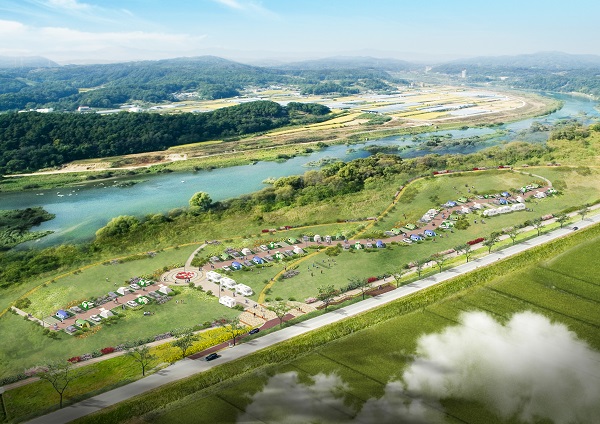 ▲ 청주시 현도면 금강변 일원에 조성된 현도오토캠핑장.ⓒ청주시