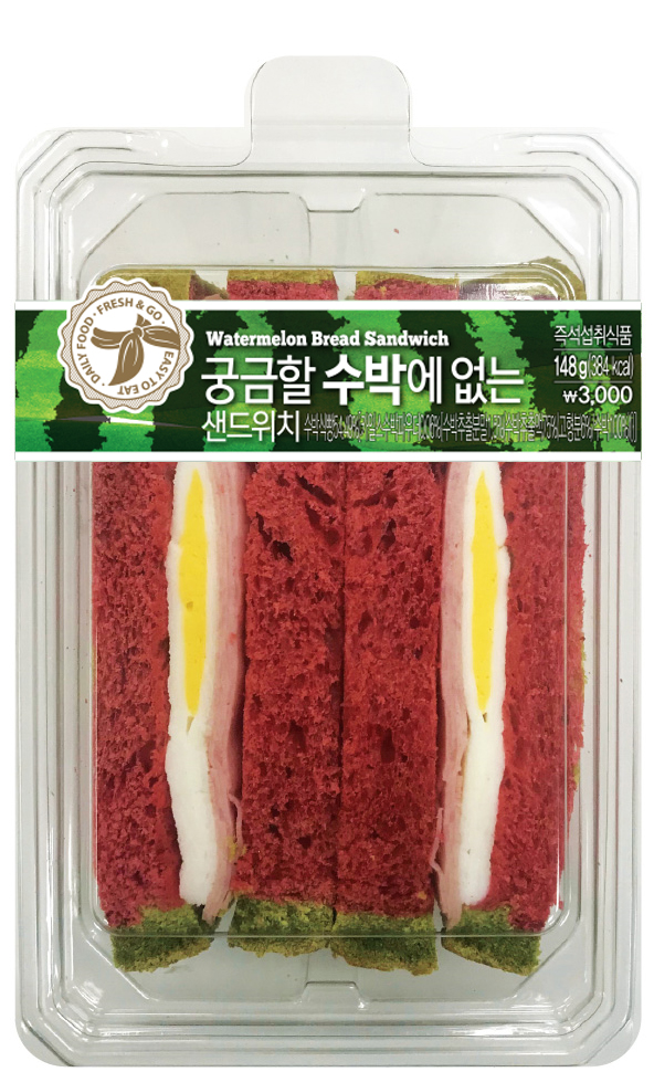 ▲ 이마트24에서 출시한 궁금할 수박에 없는 샌드위치. ⓒ이마트24