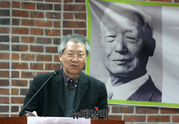 ▲ 양동안 한국학중앙연구원 명예교수가 21일 오후 서울 중구 정동제일교회 아펜젤러홀에서 열린 제73차 이승만포럼에 발표자로 나서 '3·1절 98주년에 본 국가상황'을 주제로 발표하고 있다. ⓒ뉴데일리 이기륭 기자