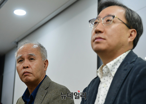 ▲ 카카오뱅크 이용우(왼쪽), 윤호영 공동대표.ⓒ뉴데일리