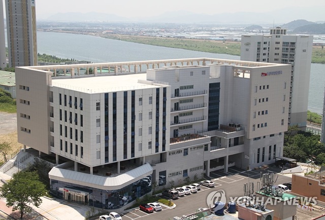 ▲ (자료사진) '부산지식산업센터' 전경. ⓒ연합뉴스