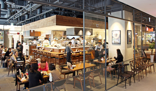 ▲ 신세계백화점 식당가 전경. ⓒ신세계백화점