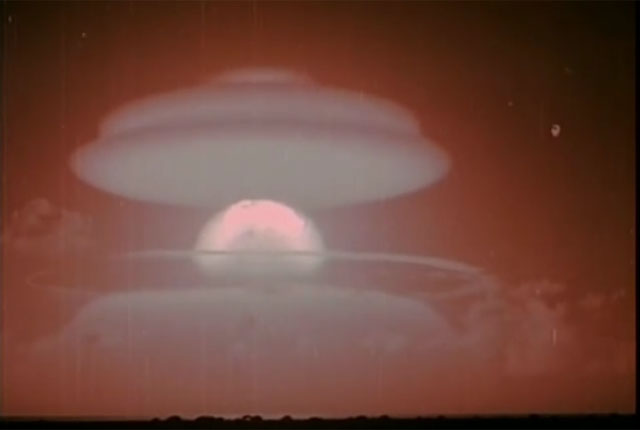 ▲ 미국이 1962년 실시했던 핵폭발 시험 '오퍼레이션 도미닉'의 모습. 폭발력은 1메가톤이었다. ⓒ유튜브 캡쳐.