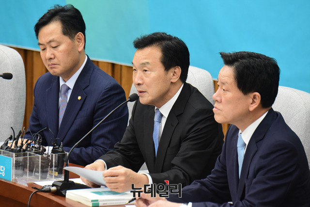 ▲ 손학규 바른미래당 신임 당대표가 3일 국회 본청에서 열린 바른미래당 의원워크숍에서 모두발언을 하고 있다. ⓒ뉴데일리 이종현 기자