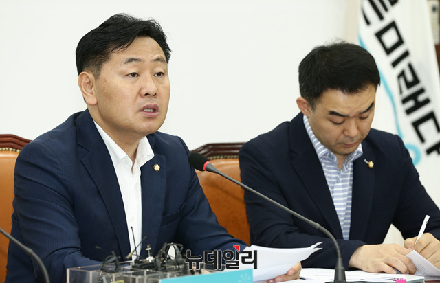 ▲ 김관영 바른미래당 원내대표가 20일 오전 국회에서 열린 비상대책위원회의에서 모두발언을 하고 있다. ⓒ뉴데일리 이종현 기자