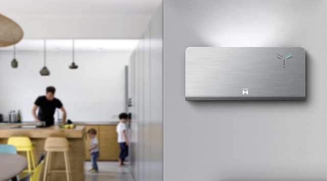 ▲ 거실에 설치된 'H-벨' 작동 예시. ⓒ현대건설