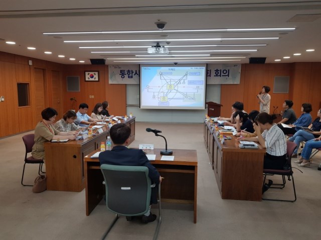 ▲ 포항시의 통합사례관리 솔루션협의회 회의 개최 모습.ⓒ포항시