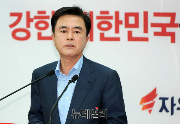 ▲ 자유한국당 김태흠 의원. ⓒ뉴데일리 이기륭 기자