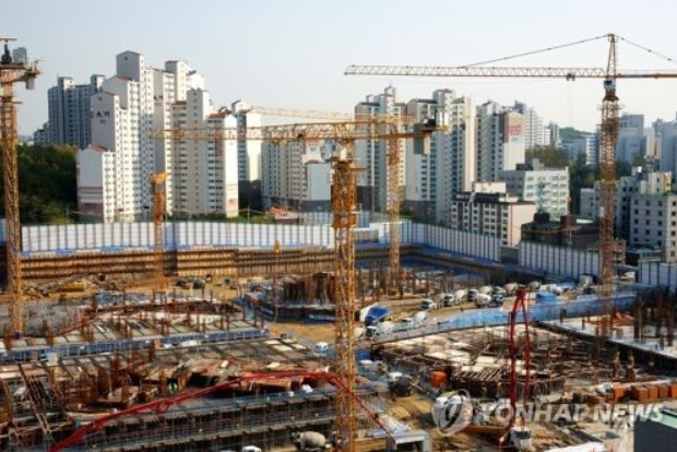 ▲ 자료사진. 서울 양천구 신월6동 일대 재개발 아파트단지 공사현장. ⓒ연합뉴스