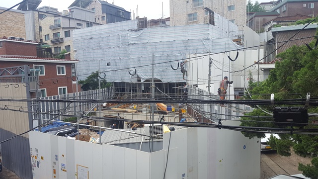 ▲ 서울 성북구 장위동 일대 소규모 도서관 신축 현장. ⓒ성재용 기자