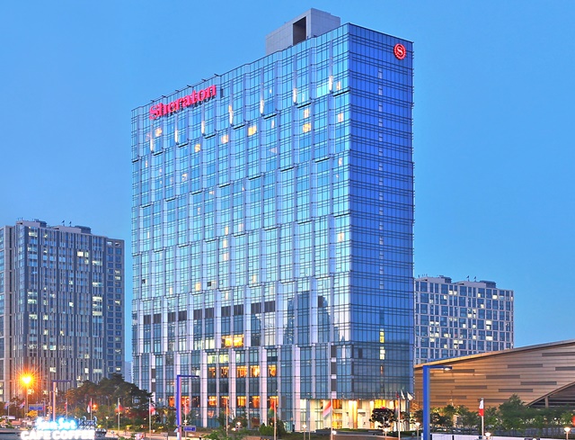 ▲ 인천 연수구 송도동 소재 '쉐라톤 그랜드 인천호텔'. ⓒ대우건설