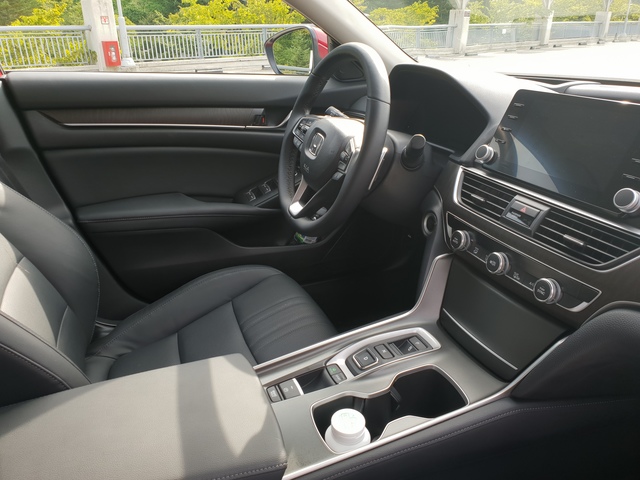 ▲ 어코드 2.0 터보 스포츠 내부모습ⓒ뉴데일리