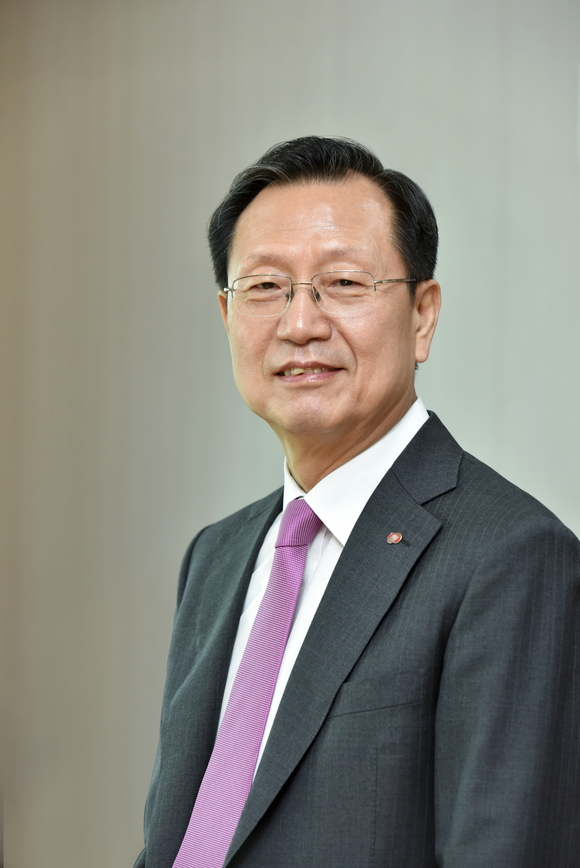 ▲ 김종갑 한국전력 사장은 20일 문재인 대통령의 특별수행원 자격으로 2박3일간 방북 일정을 마치고 돌아왔다. ⓒ 한전