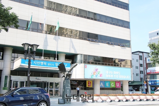 ▲ 대구시가 추석연휴기간인 22일~26일까지 희망교·동신교·침산교 하단, 동촌역·강정고령보 등 주요 지점 5개소에 자전거 무상점검을 실시한다.ⓒ뉴데일리