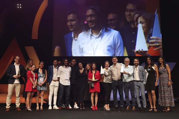 ▲ 스파이크스 아시아 2018 올해의 네트워크를 수상한 BBDO월드와이드. ⓒCannesLions