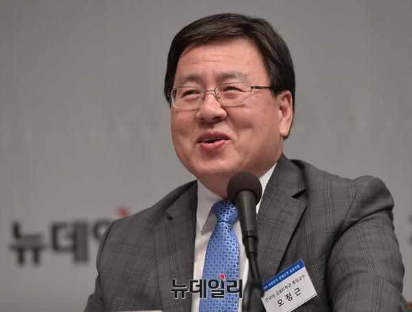 ▲ 오정근 건국대 금융IT학과 교수.ⓒ뉴데일리 정상윤 기자
