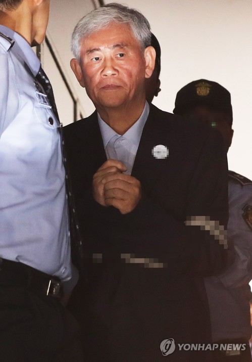 ▲ 중소기업진흥공단에 자신의 인턴직원 채용을 요구한 혐의로 재판에 넘겨진 최경환 자유한국당 의원이 1심에서 무죄를 선고받았다.ⓒ연합뉴스