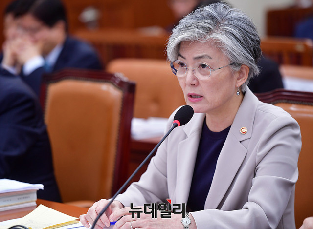▲ 강경화 외교부 장관. ⓒ뉴데일리 정상윤 기자