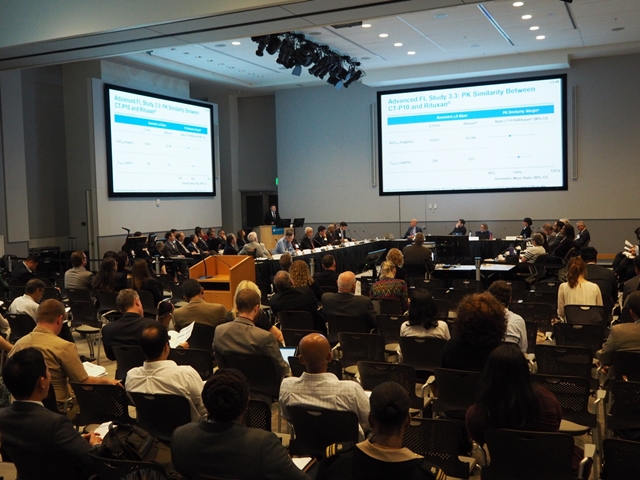 ▲ 美 FDA 항암제 자문위원회 트룩시마 승인권고 현장 사진 ⓒ셀트리온