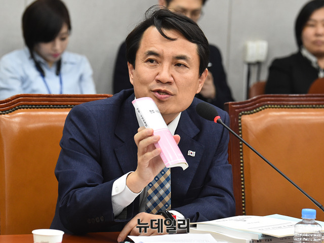 ▲ 김진태 자유한국당 의원. ⓒ이종현 기자